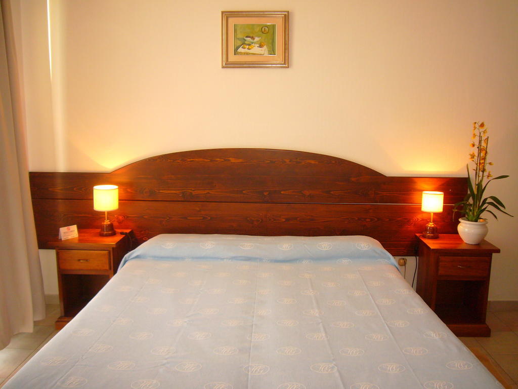 Hotel Giardino Follonica Camera foto